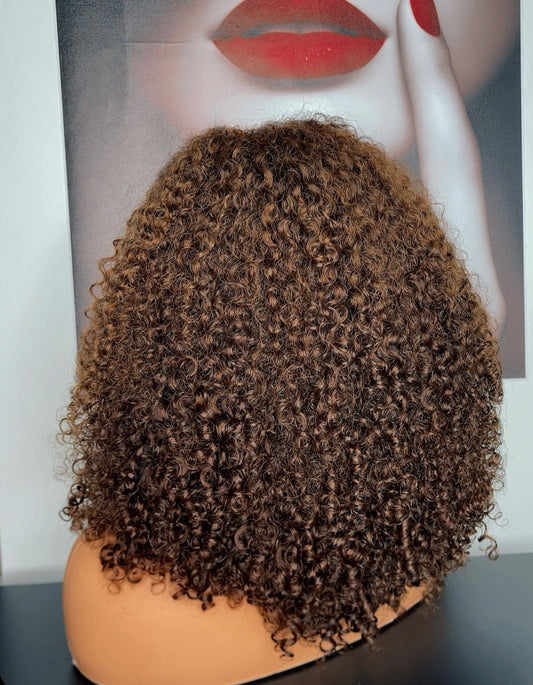 Pixie Curly marron (Extra large closure)
