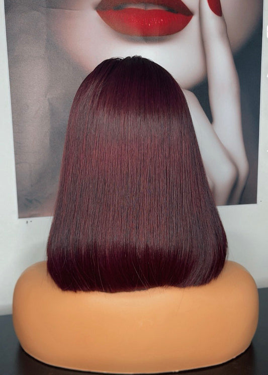 Cheveux lisses courts Bordeaux